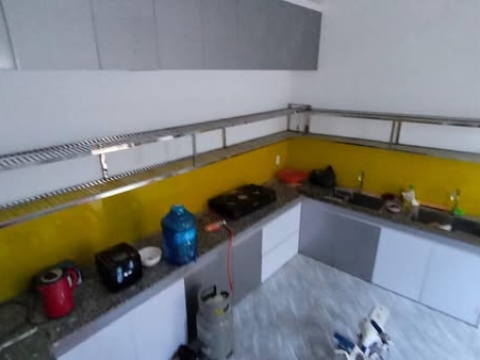 Kệ bếp Inox Long Khánh